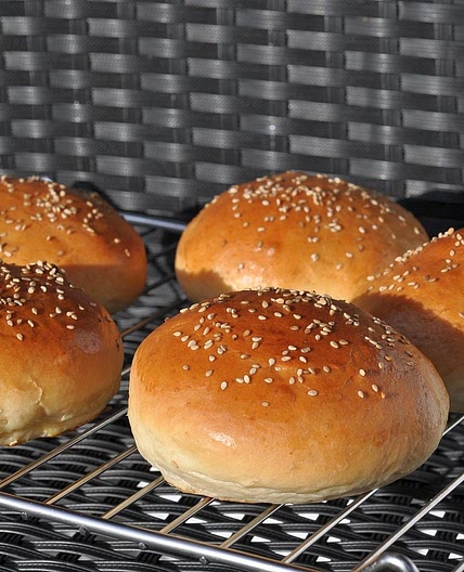 Die perfekten Hamburgerbrötchen - Brioche Burger Buns