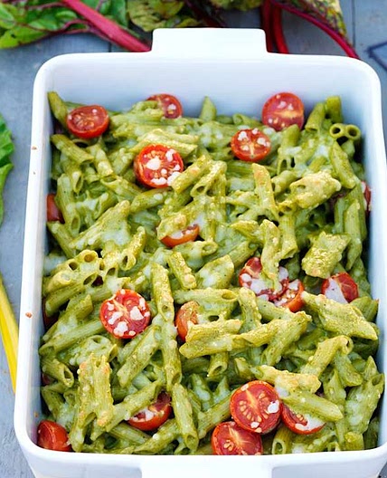 Penne com legumes no forno