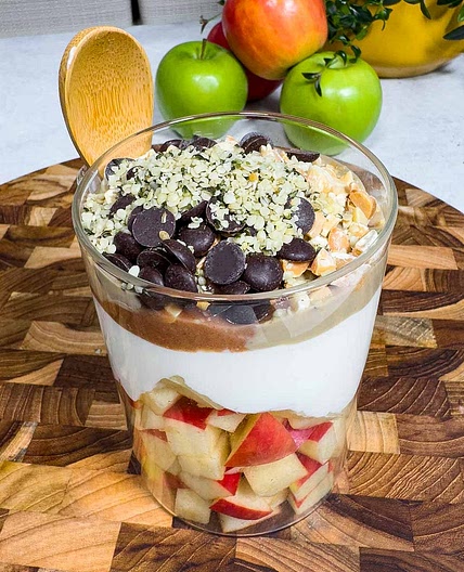 High-Protein Apple Yogurt Parfait (30G Protein)