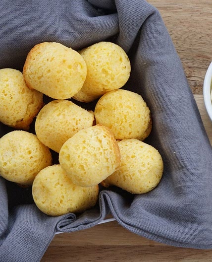 Easy Air Fryer Corn Bread Muffins