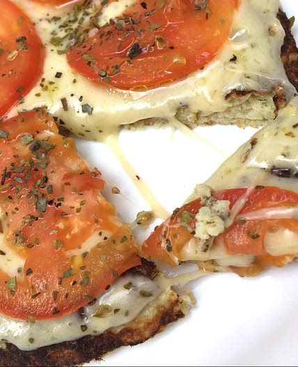 Receita de Pizza de frigideira low carb