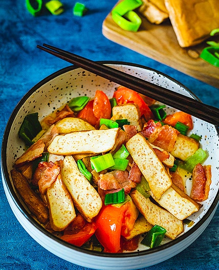 Bacon and Tofu Stir Fry