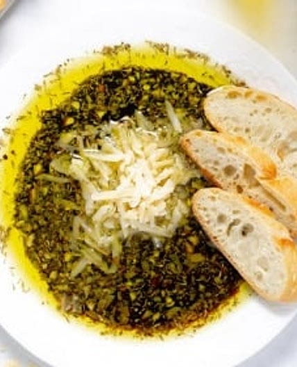 Olive Oil & Balsamic Vinegar Bread Dip