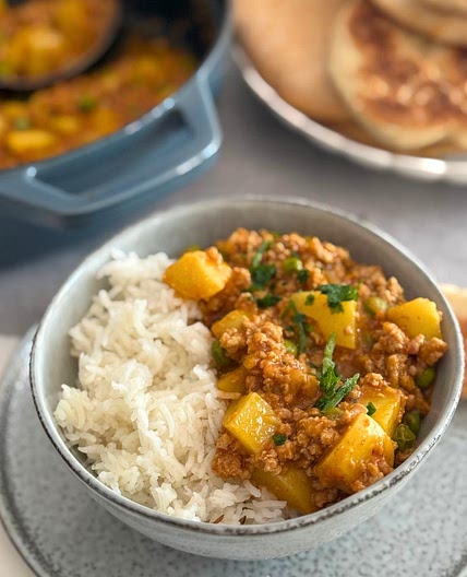 Thai Coconut Turkey Potato Curry (30 Min) – Easy One-Pot Dinner