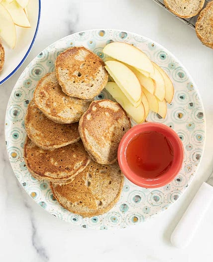 Fluffy Applesauce Pancakes