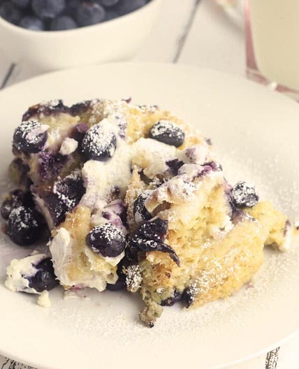 Slow Cooker French Toast and Blueberry Breakfast Casserole