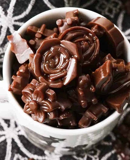 AIP Mocha Gummy Candy Recipe (Paleo)