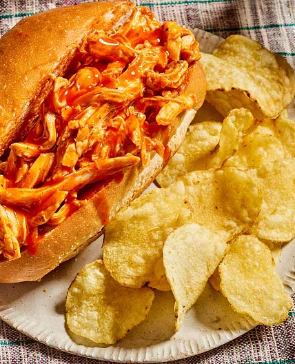 Slow Cooker Buffalo Chicken Sandwiches