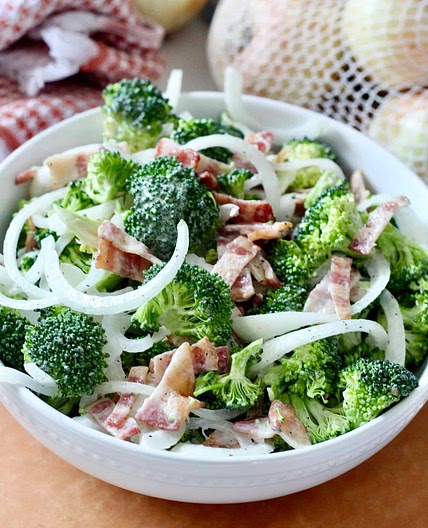 Low Carb Broccoli Ranch Salad with Bacon