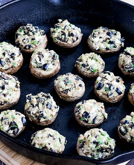 Keto Stuffed Mushrooms with Olives and Feta