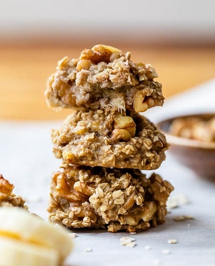 Healthy Banana Oatmeal Cookies