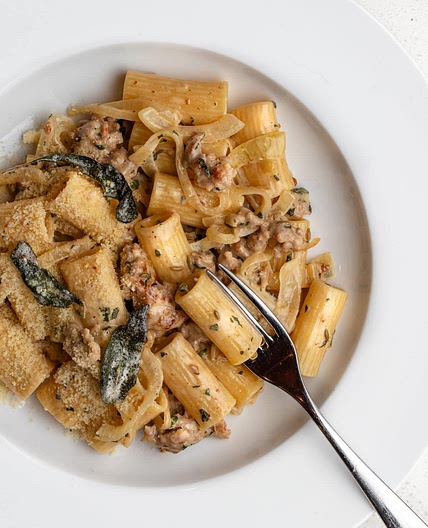 Best Creamy Sausage Pasta Recipe