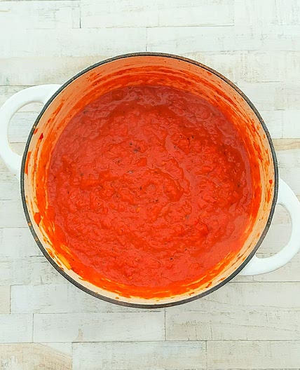 Red Pepper Sauce for Nut Roast