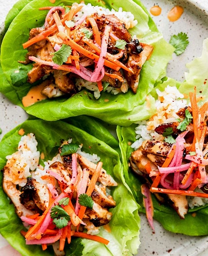 Grilled Chicken Bulgogi Lettuce Wraps with Gochujang Aioli