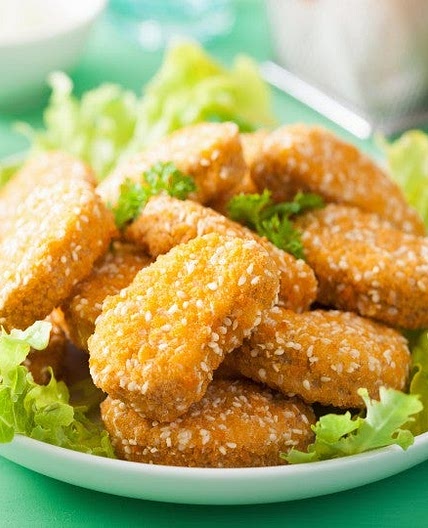 Nuggets de garbanzos y papas para el vegano que llevas dentro