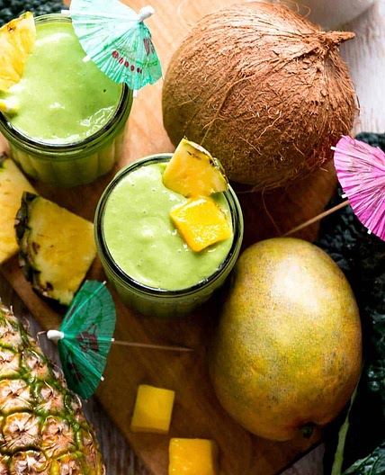 Mango Kale Smoothie
