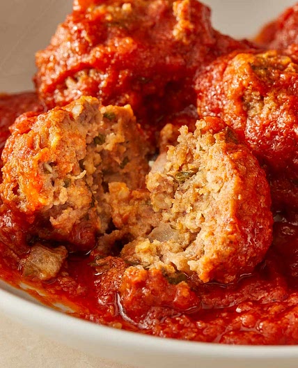 Easy Slow Cooker Meatballs