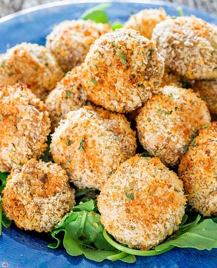 Crispy Baked Parmesan Garlic Breaded Mushrooms