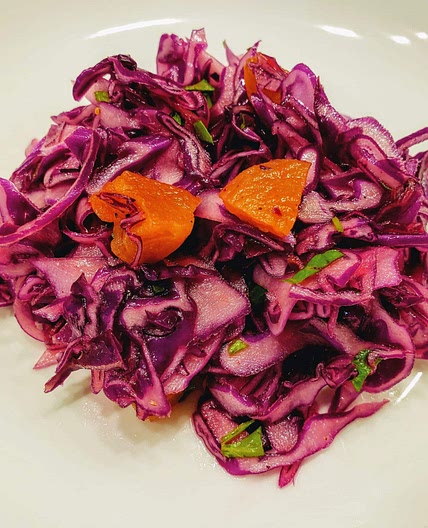 Red cabbage and apricot salad