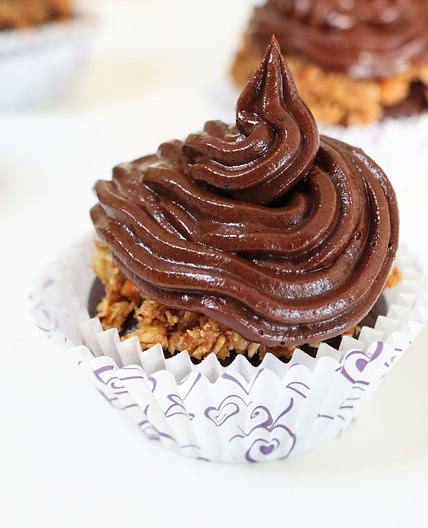 German Chocolate Cupcakes W/ Frosting
