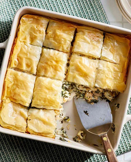 Spanakopita-Inspired Chicken & White Bean Casserole