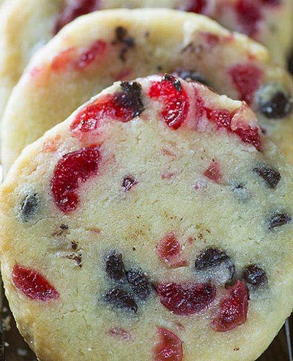 Christmas Maraschino Cherry Shortbread Cookies
