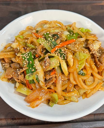 복잡한 재료 NO! 냉장고 재료로 만드는 초간단 볶음우동 🍜✨