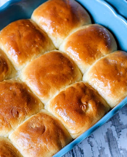 The Best Sweet Yeast Roll Dough I Have Ever Found