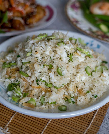 Dried Scallop & Egg White Fried Rice