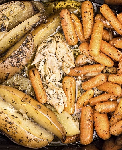 Slow Cooker Garlic Butter Chicken and Veggies