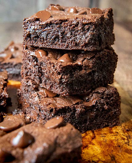 Fudgiest Oat Flour Brownies (Extra Easy)