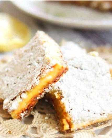 Lemon Bars with Gingersnap Crust