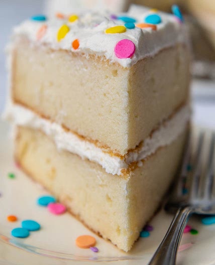 Fluffy, Moist Gluten Free White Cake (No Fail!)