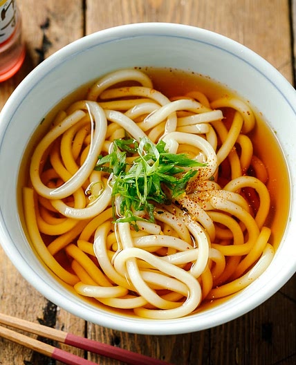 Udon Noodle Soup (Kake Udon)