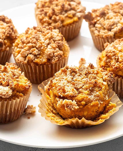 Keto Pumpkin Pie Muffins with Crumble Topping