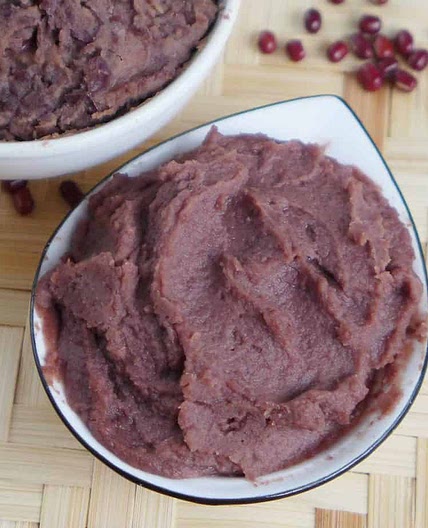 Homemade Red Bean Paste (Hong Dou Sha, 红豆沙)