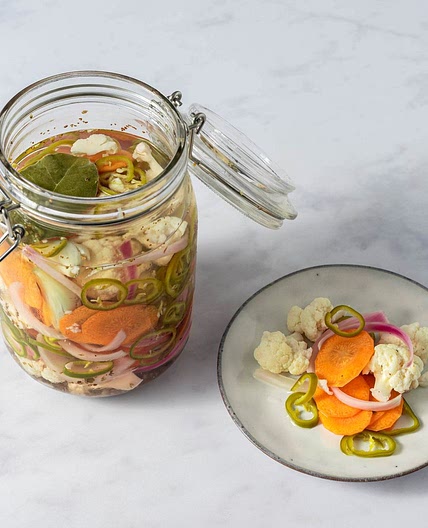 Pickled Cauliflower, Carrots, and Jalapenos (Escabeche)