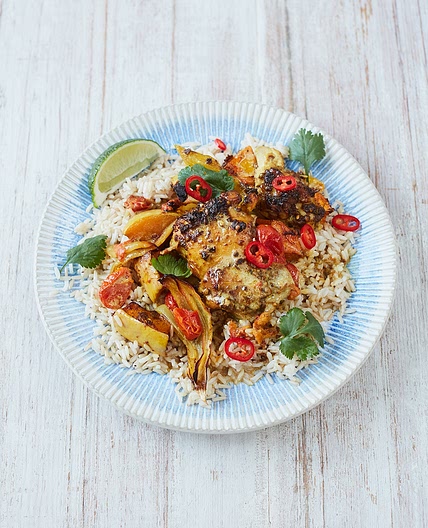 Super-simple chicken curry traybake