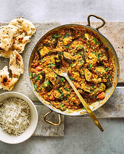 Vegan aubergine curry