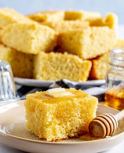 Sweet Buttermilk Cornbread