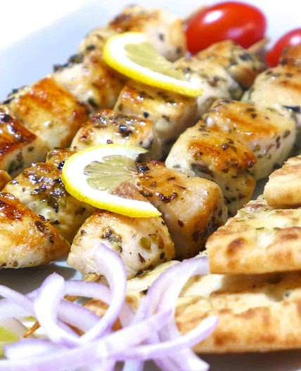 Greek Chicken Souvlaki recipe (Skewers) with Tzatziki