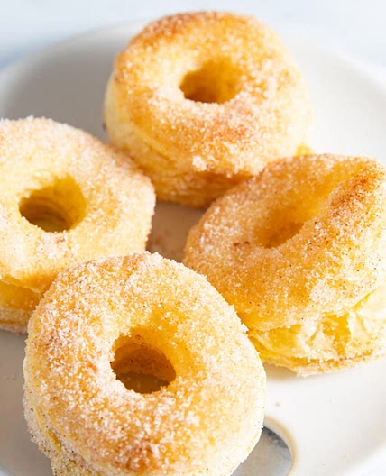 Flaky Air Fryer Donuts