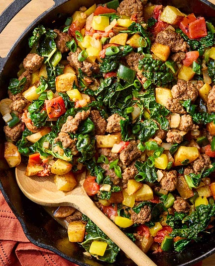 Ground Beef & Potatoes Skillet