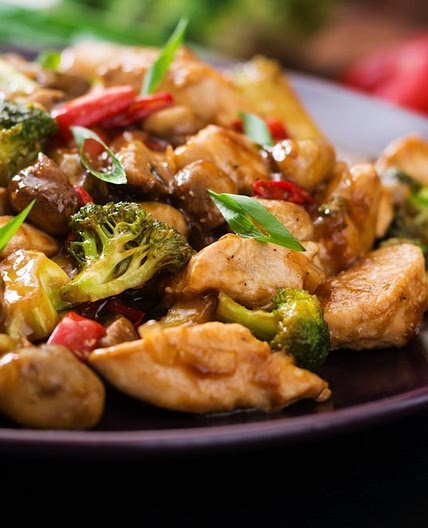 Keto Chicken Stir Fry (Low Carb)
