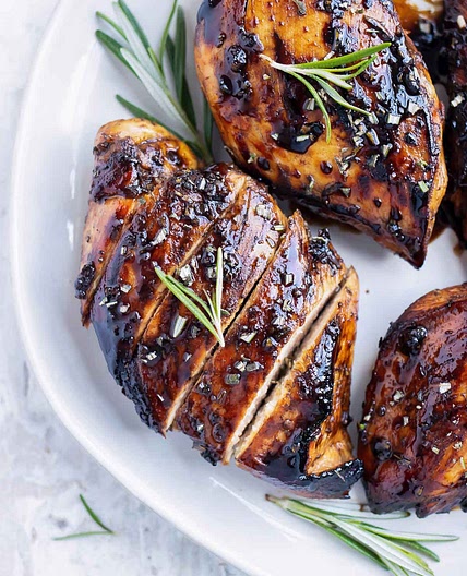 Balsamic Chicken Recipe (Honey Glazed)