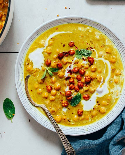 1-Pot Curried Chickpea Soup