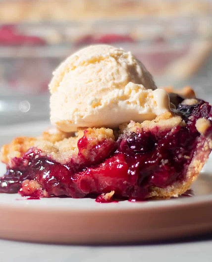 BEST Strawberry Blueberry Pie with Crumb Topping