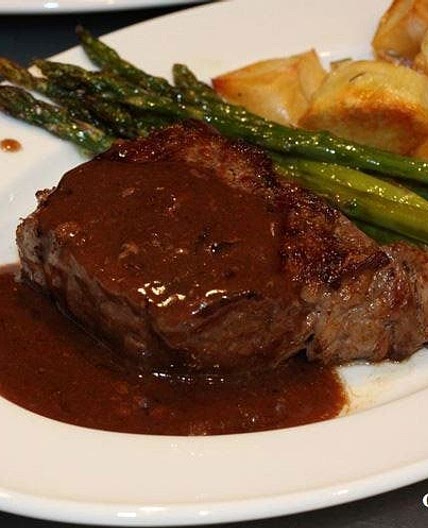 New York Steaks Wine Sauce