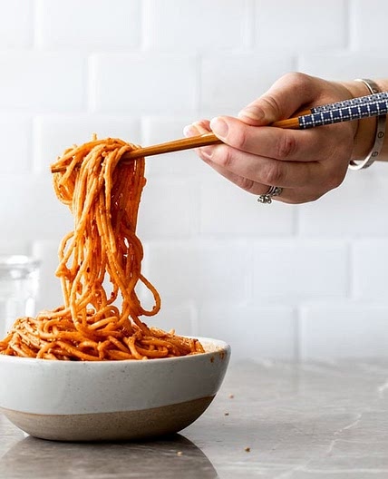 Creamy Gochujang Noodles