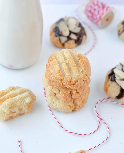 Keto Shortbread Cookies